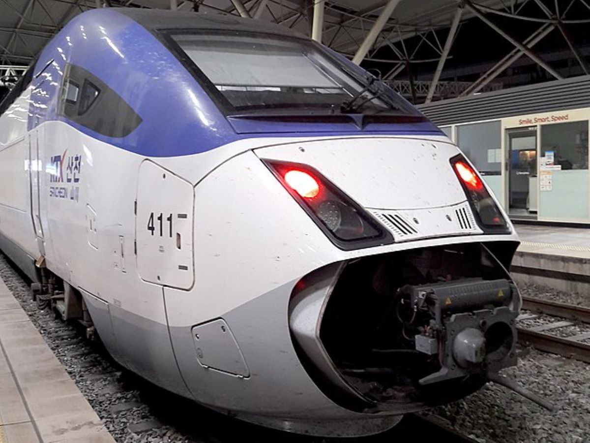 Höghastighetståg