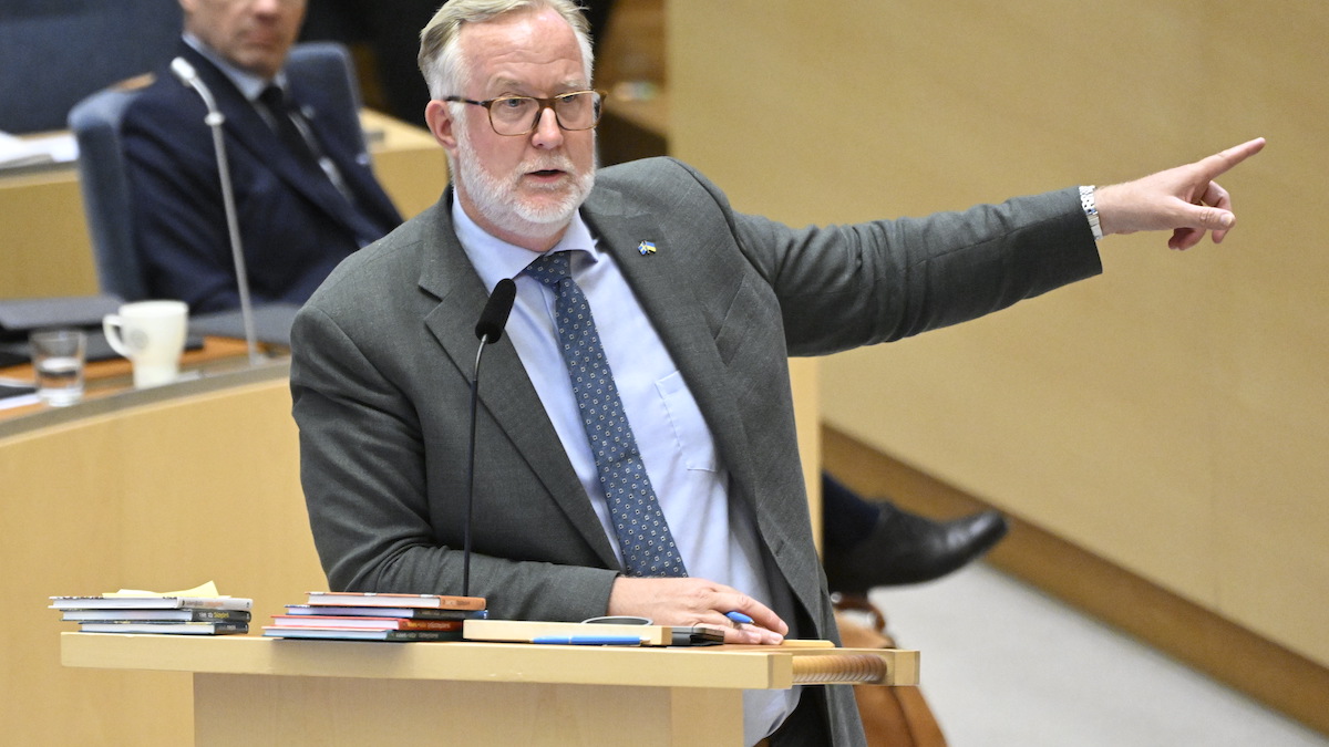 Liberalerna: Bygg nya stora reaktorer vid Ringhals