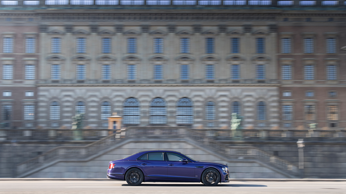 Bentley Flying Spur Hybrid