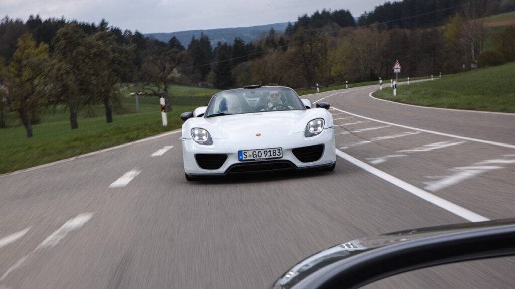 Porsche 918
